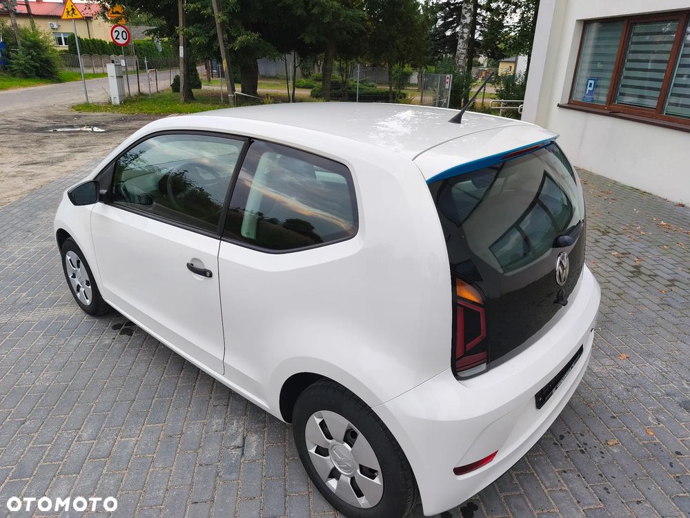 Volkswagen up! club - 16