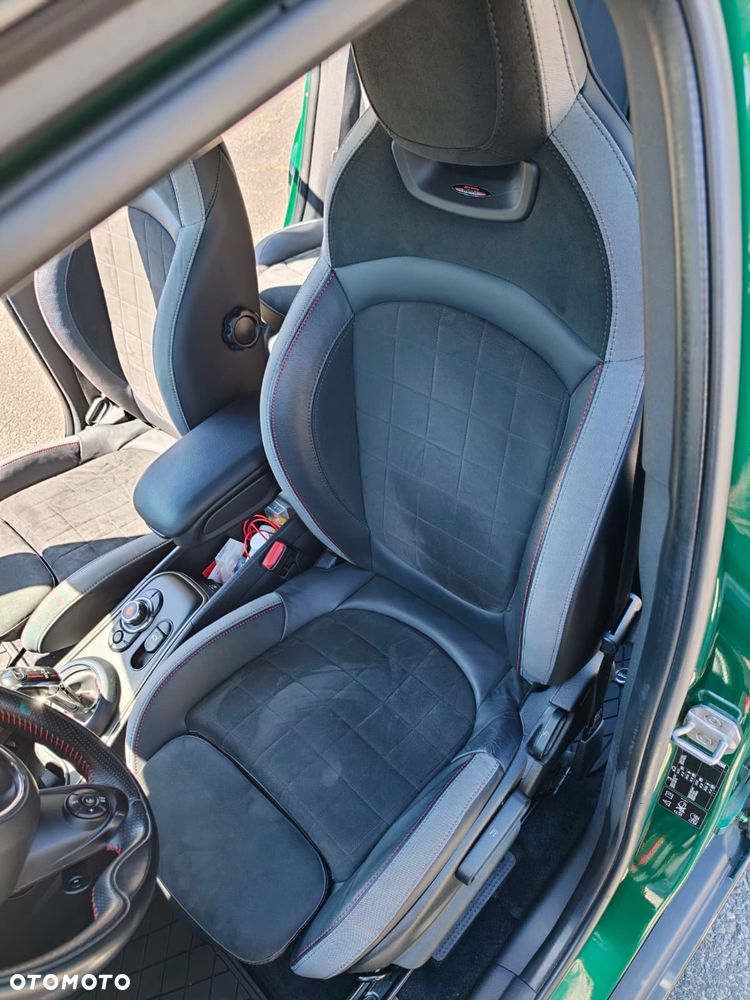 MINI John Cooper Works ALL4 sport - 16