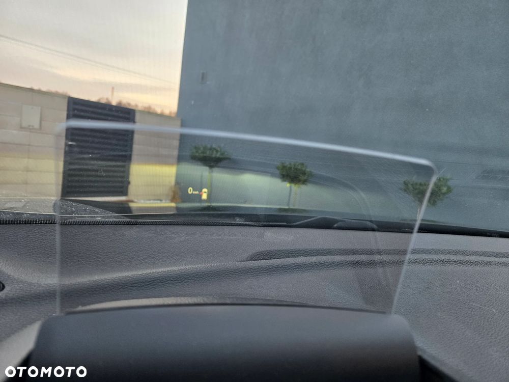 Mitsubishi Eclipse Cross 1.5 T GPF Intense Pro CVT 4WD - 23