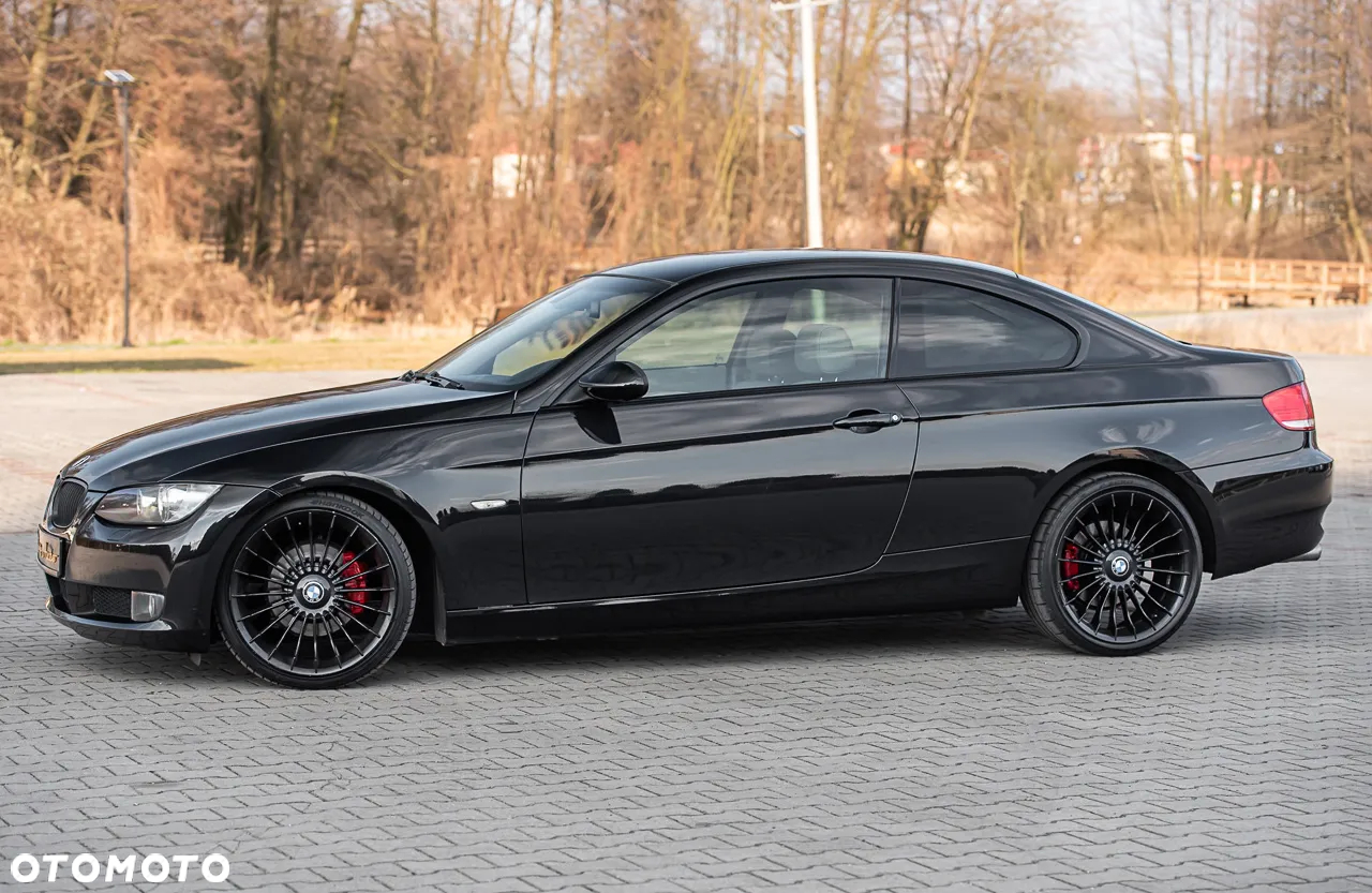 BMW Seria 3 320i Coupe Edition Exclusive - 7