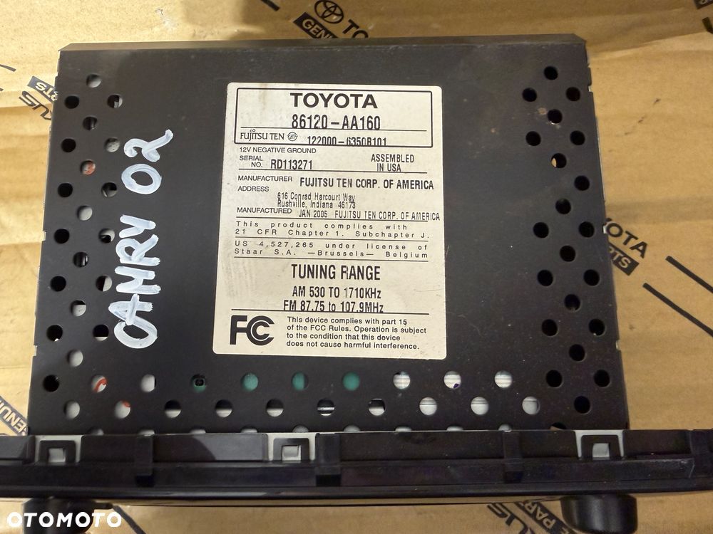 Radio Toyota Camry 02-06r. Nr. 86120-AA160. - 2