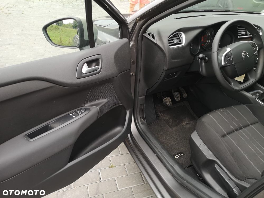 Citroën C4 1.4 VTi Attraction - 16