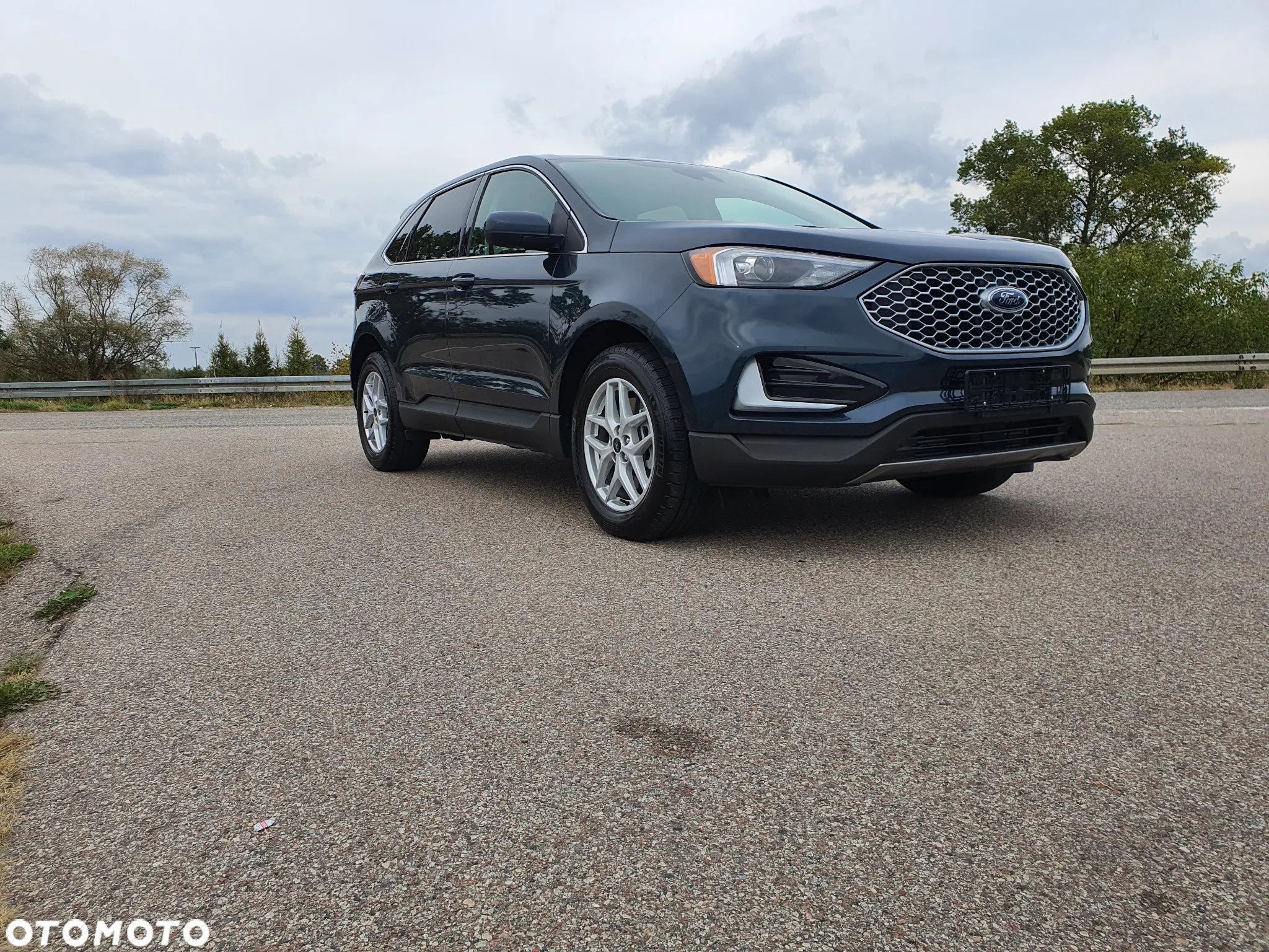 Ford Edge - 24