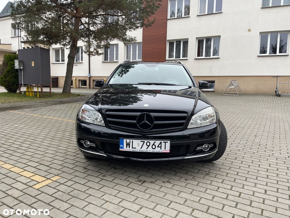 Mercedes-Benz Klasa C 200 (BlueEFFICIENCY) 7G-TRONIC Avantgarde - 3