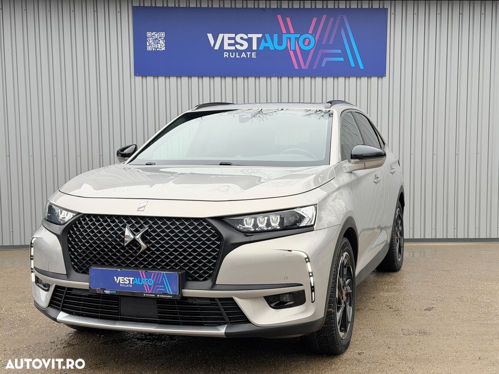 DS Automobiles DS 7 Crossback 1.6 PHeV AWD 300 EAT8 PERFORMANCE LINE + - 1
