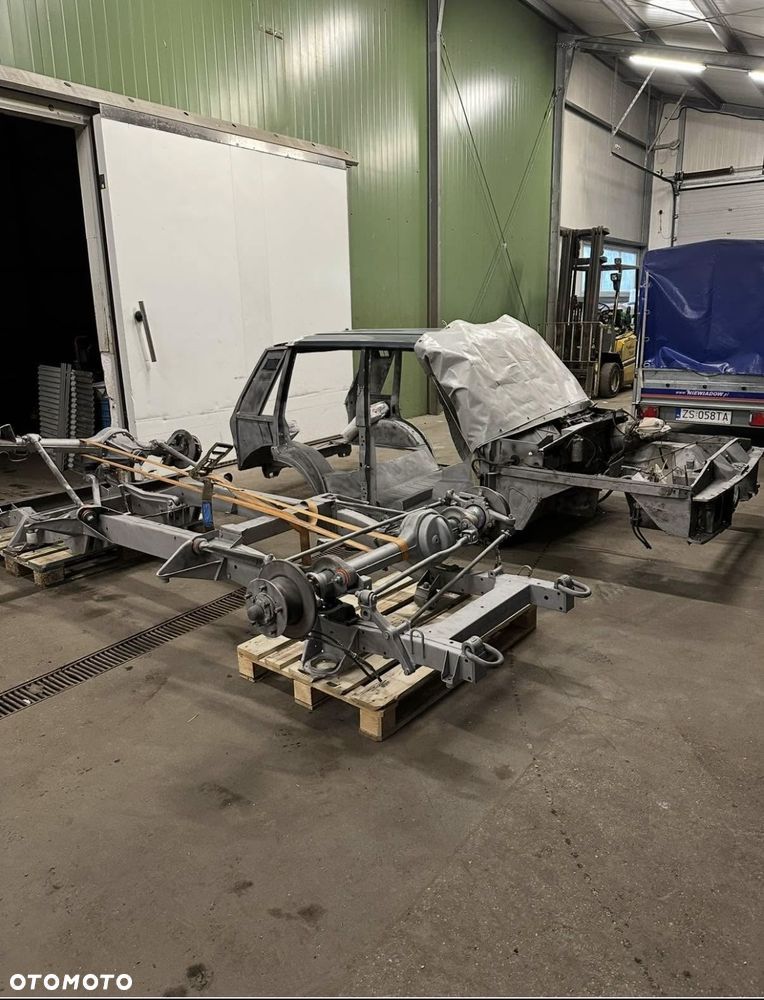 Land Rover Range Rover - 7