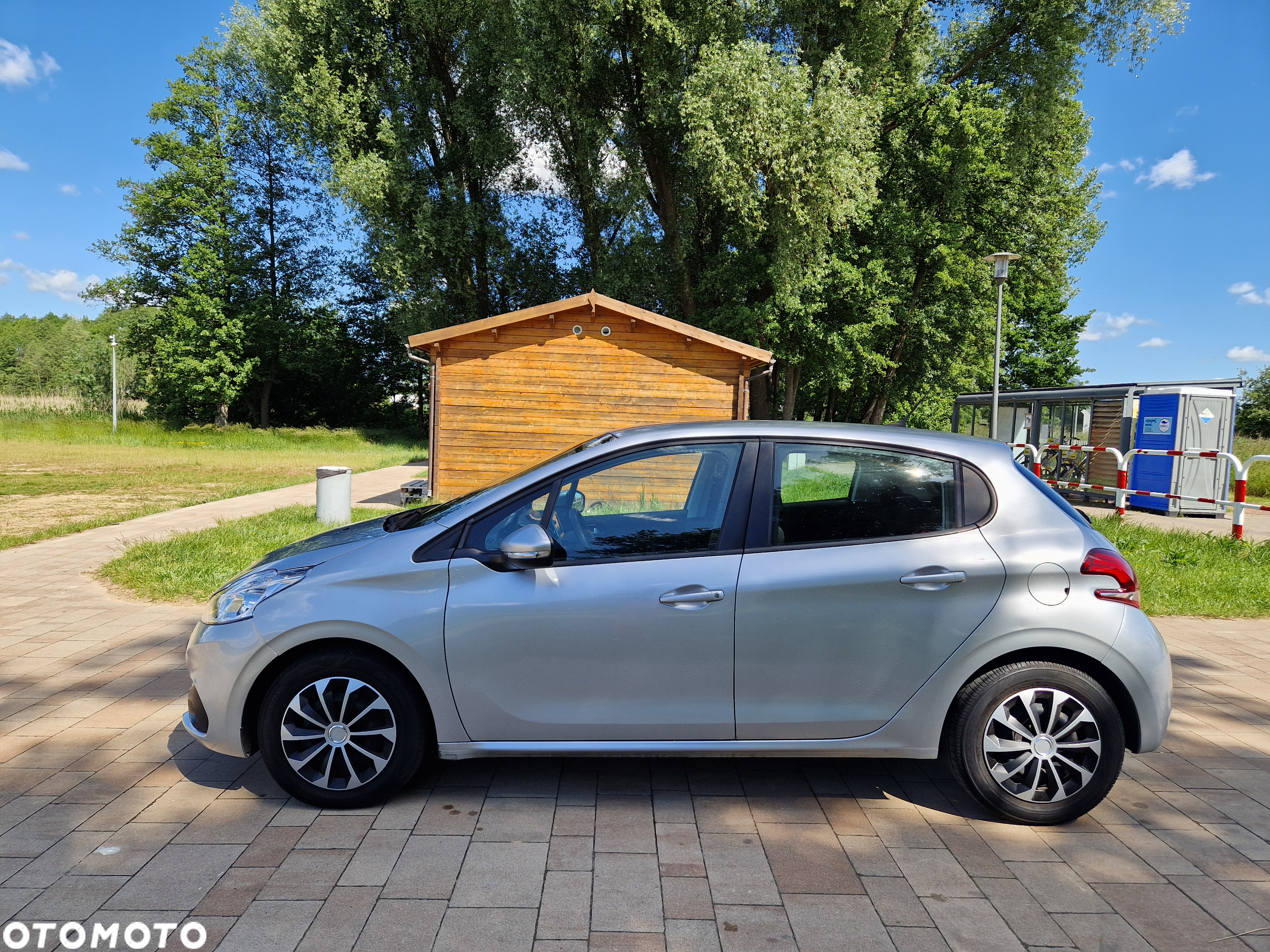Peugeot 208 1.6 BlueHDi Active - 5