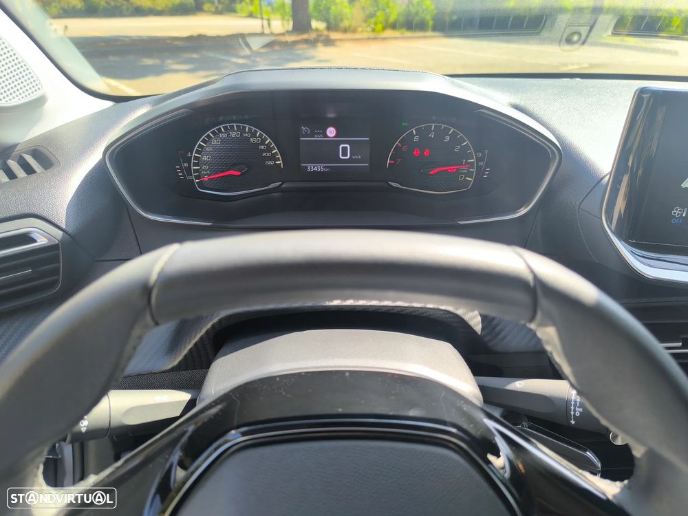 Peugeot 208 1.2 PureTech Active Pack - 10