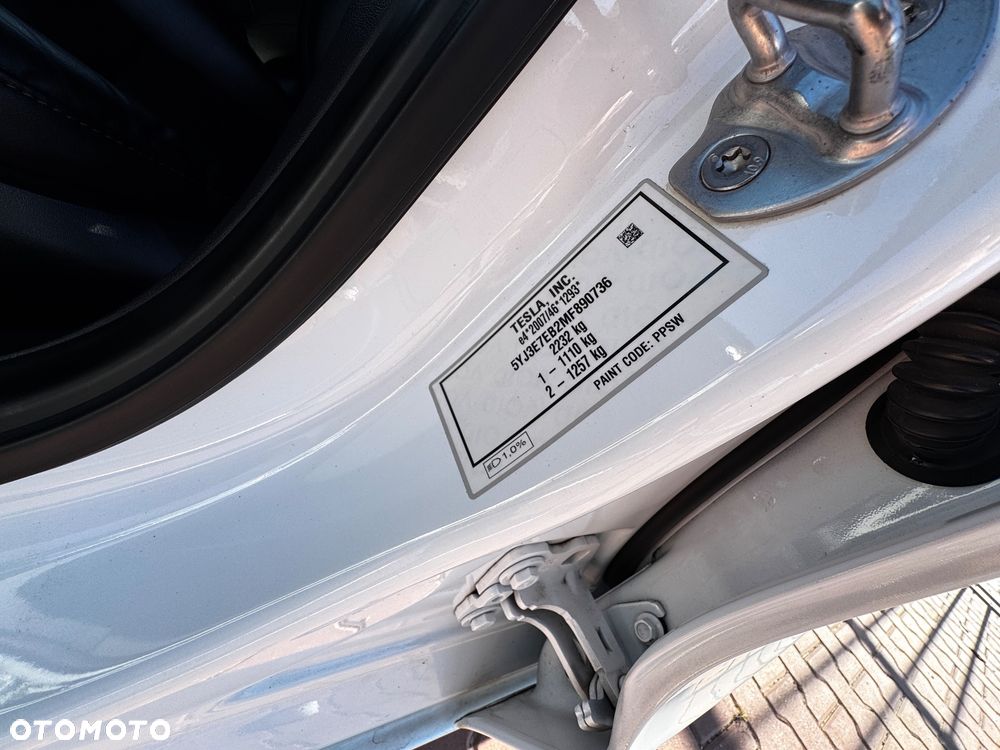 Tesla Model 3 - 15