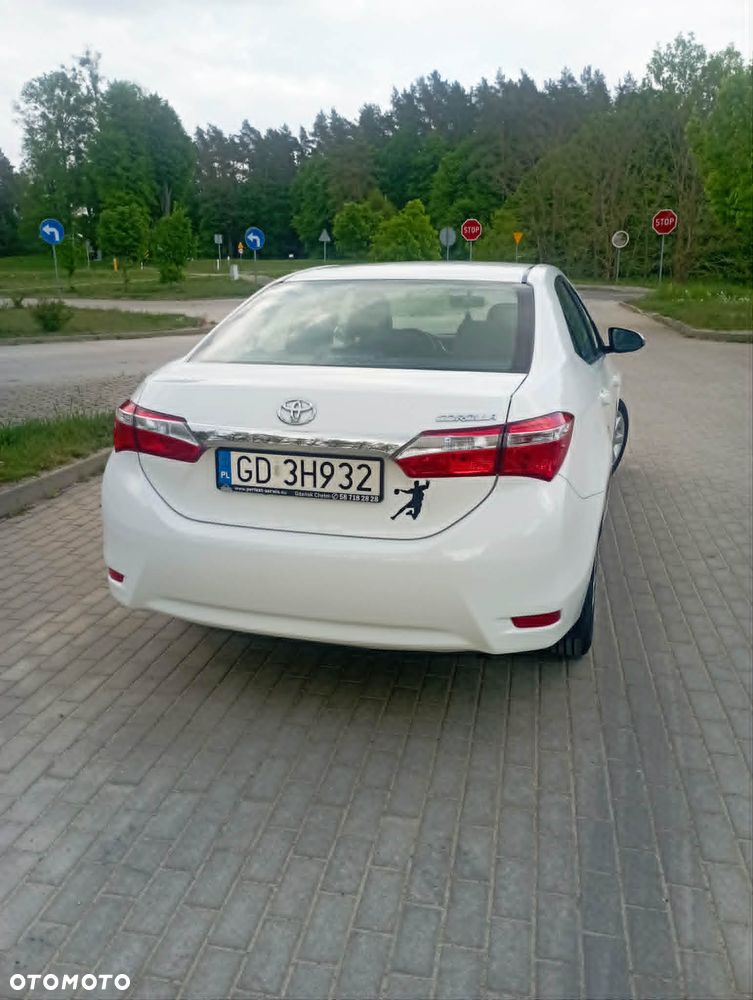 Toyota Corolla 1.4 D-4D Active - 21
