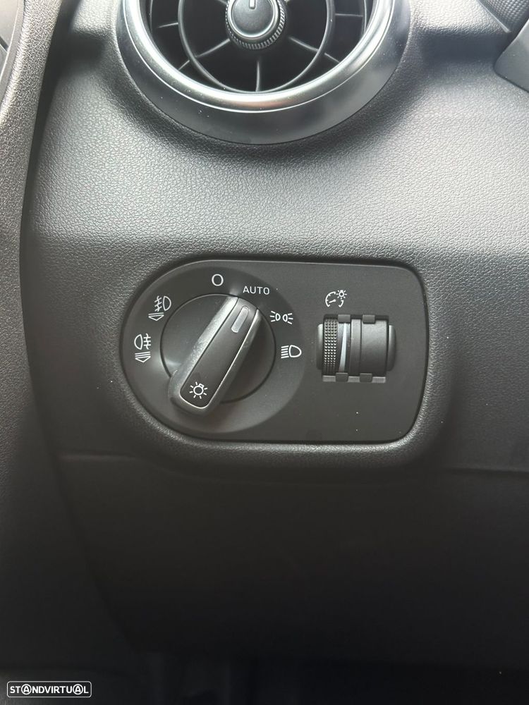 Audi A1 1.6 TDI S-line - 7