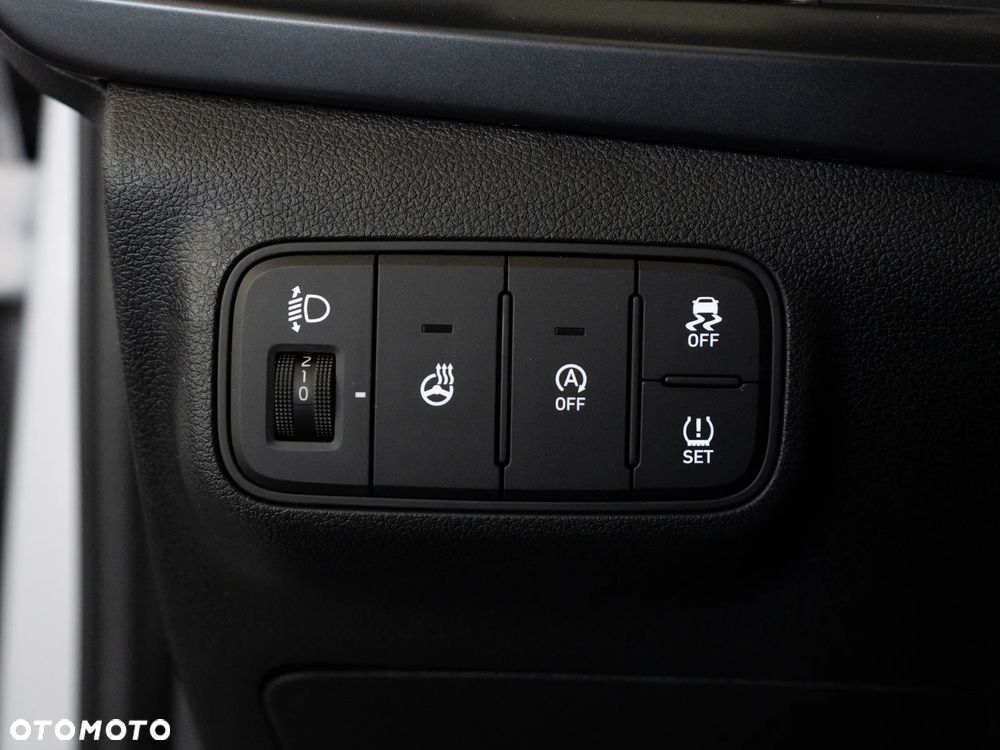 Hyundai i20 1.0 T-GDi Modern Black DCT - 16