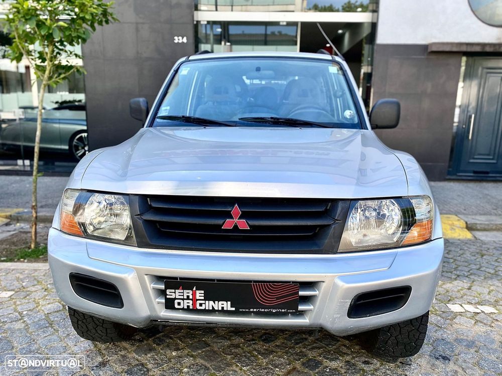 Mitsubishi Pajero 2.5 TD GLX - 3