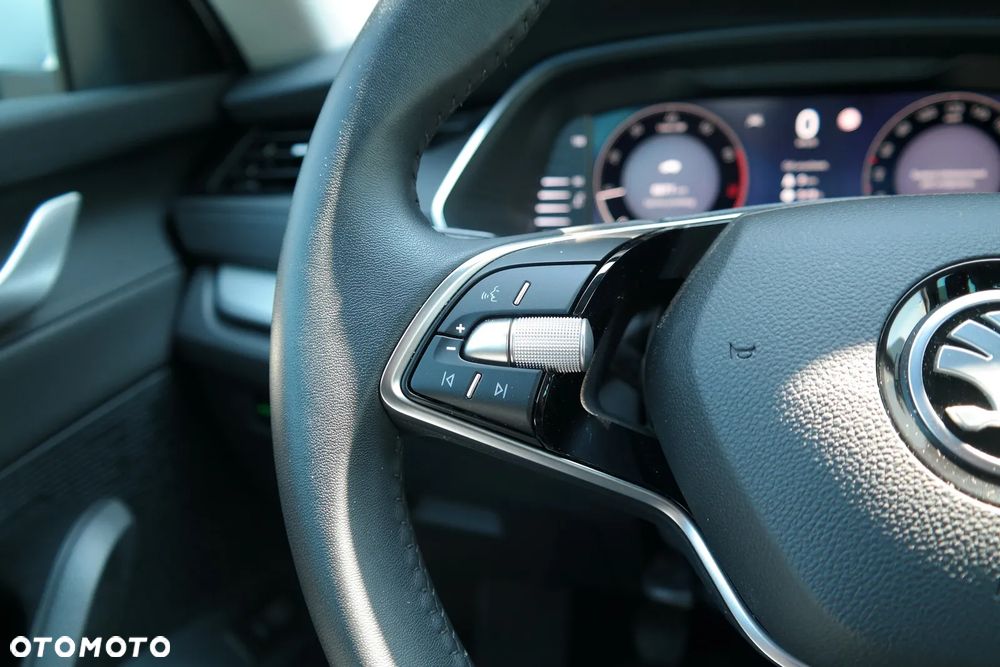 Skoda Octavia 1.5 TSI Selection - 17