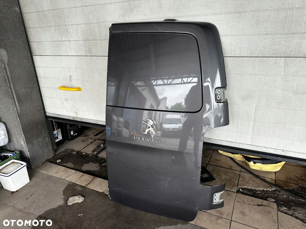 DRZWI PRAWE TYŁ TYLNE PEUGEOT PARTNER EXPERT JUMPY PROACE III 16- - 2
