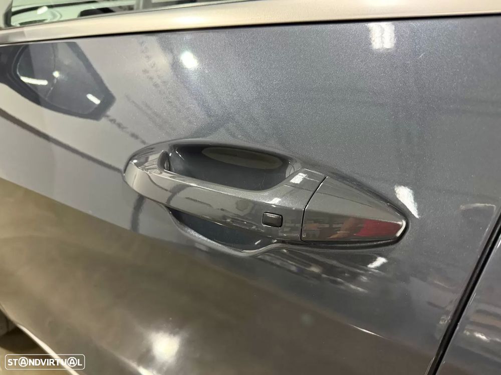Kia Sportage 1.6 T-GDi PHEV Tech - 11