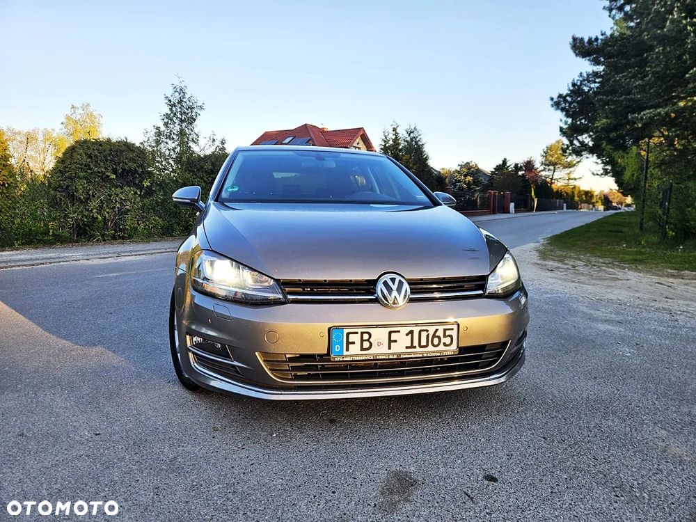 Volkswagen Golf 2.0 TDI (BlueMotion Technology) Highline - 3