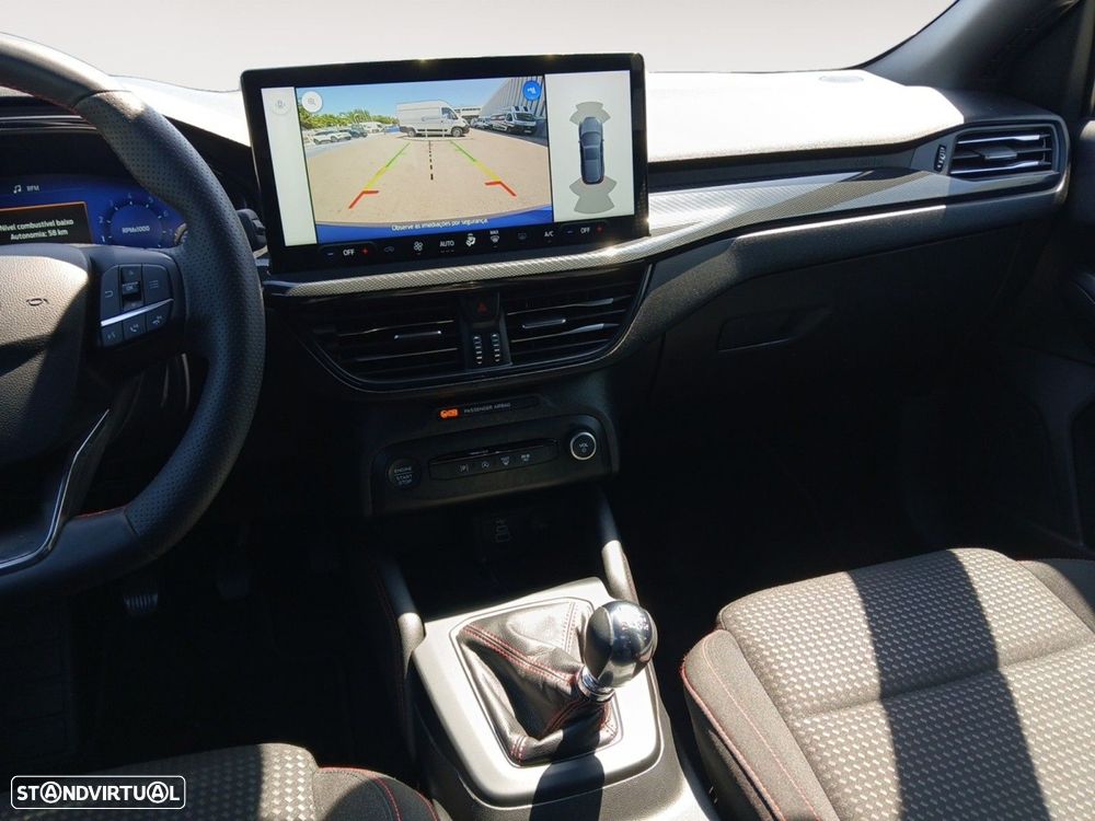 Ford Focus 1.0 EcoBoost ST-Line - 11