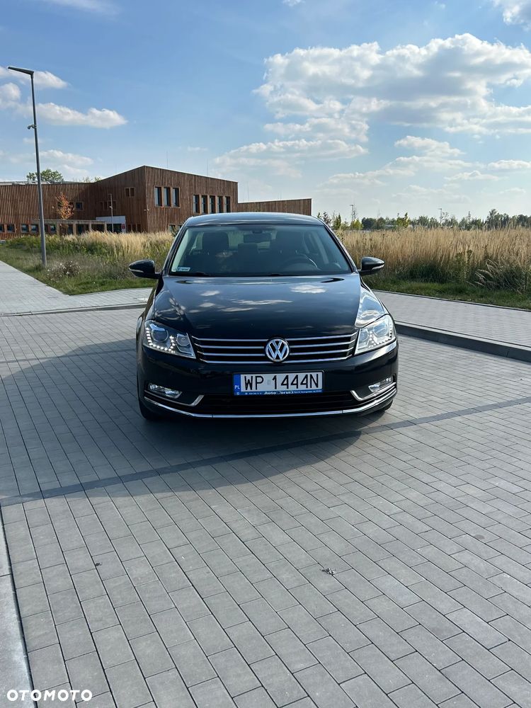 Volkswagen Passat 2.0 TDI Comfortline DSG - 3