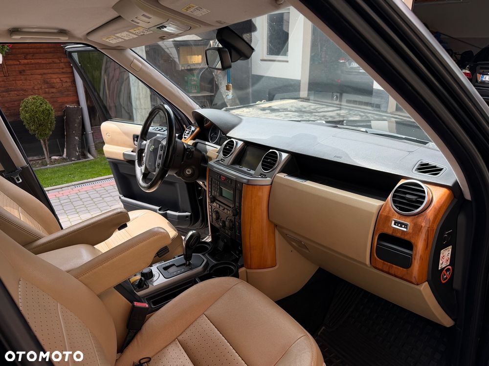 Land Rover Discovery TD V6 HSE - 10