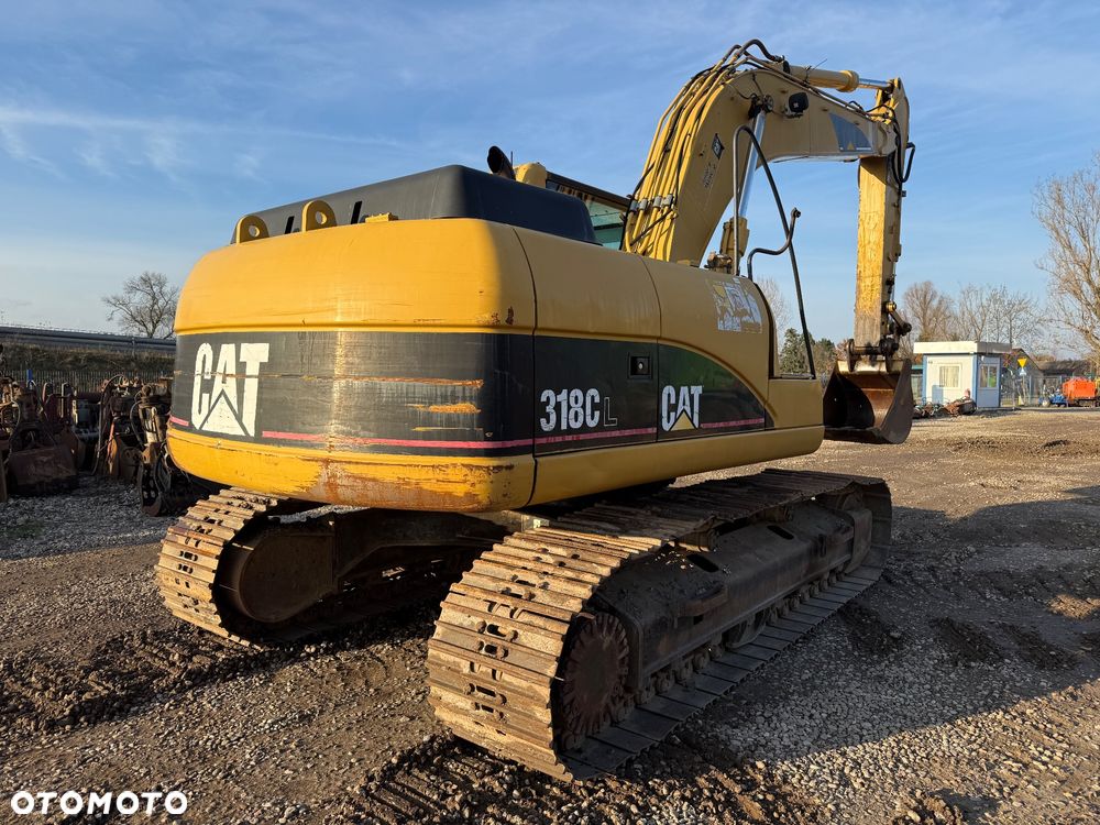 Caterpillar 318 CL - 11