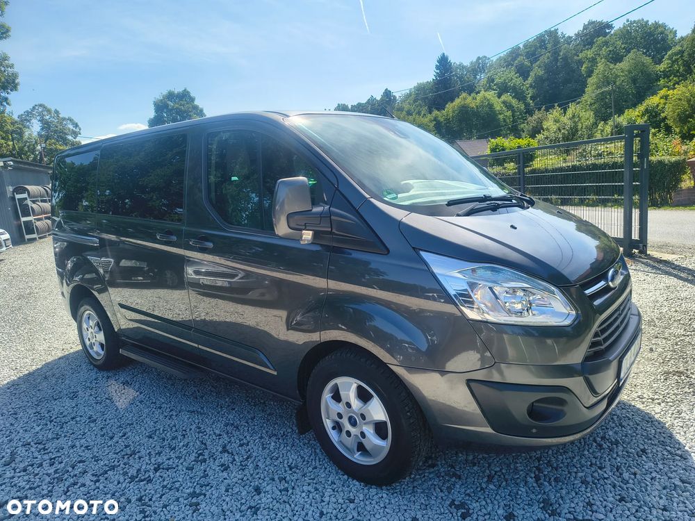 Ford Tourneo Custom - 4