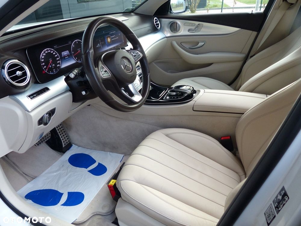 Mercedes-Benz Klasa E 350 d 4-Matic All-Terrain - 12