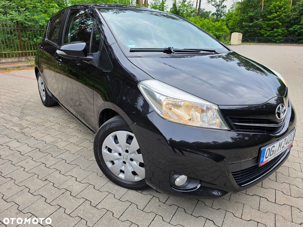 Toyota Yaris 1.33 VVT-i Club - 12