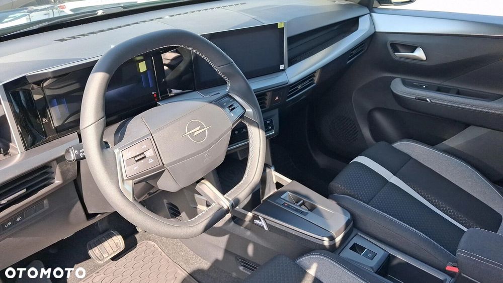 Opel Frontera 1.2 T mHEV GS eDTC6 - 17