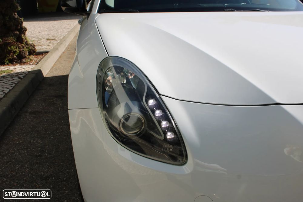 Alfa Romeo Giulietta - 12