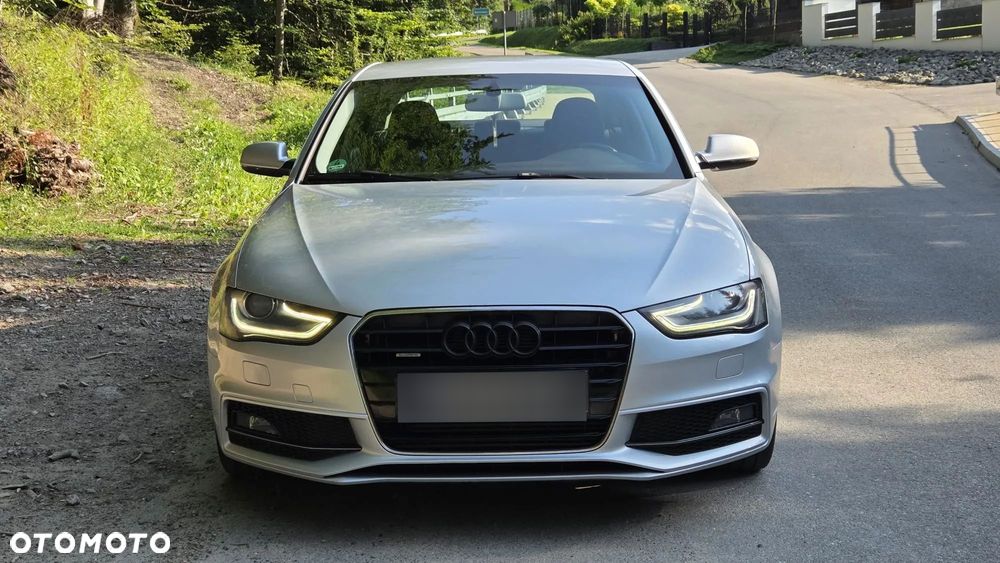 Audi A4 Limousine 2.0 TDI DPF quattro S line Sportpaket - 3