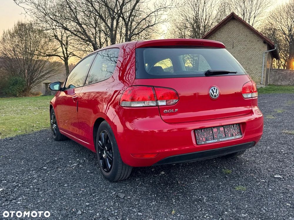Volkswagen Golf - 2
