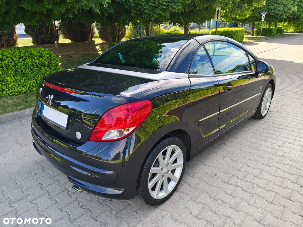 Peugeot 207 CC 120 VTi Roland Garros - 11