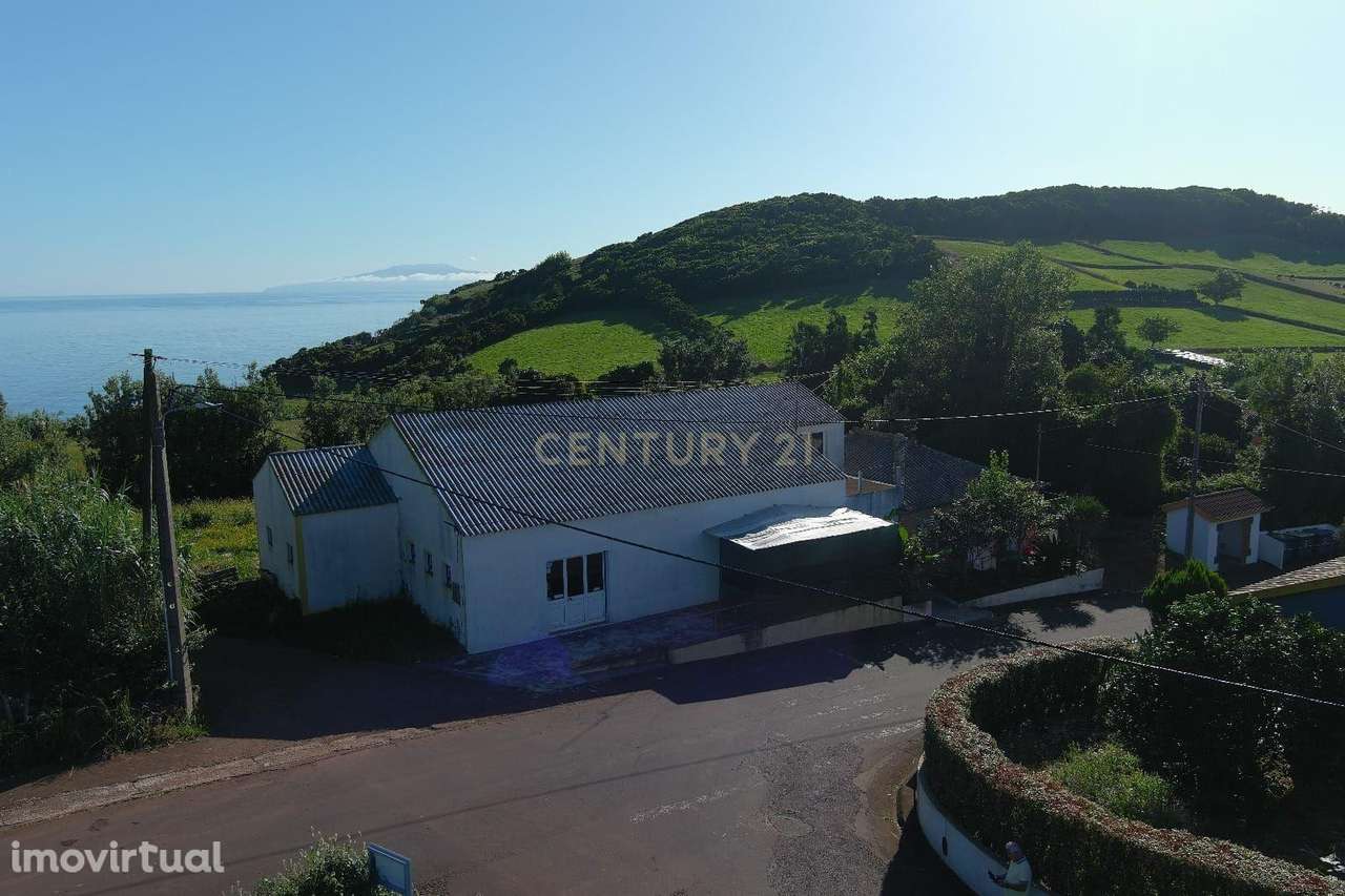 Prédio Comercial Urbano para Investimento localizado no Topo -  Ilha d - Grande imagem: 5/7