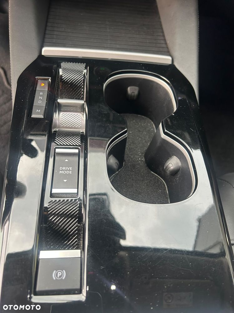 Citroën C5X 1.6 PureTech Shine EAT8 - 18