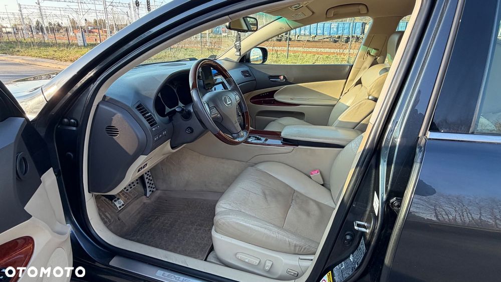 Lexus GS 450h - 9