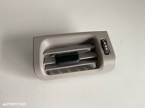 Ornament grila ventilatie aer dreapta VOLVO XC60 2018+ 31403240 - 1