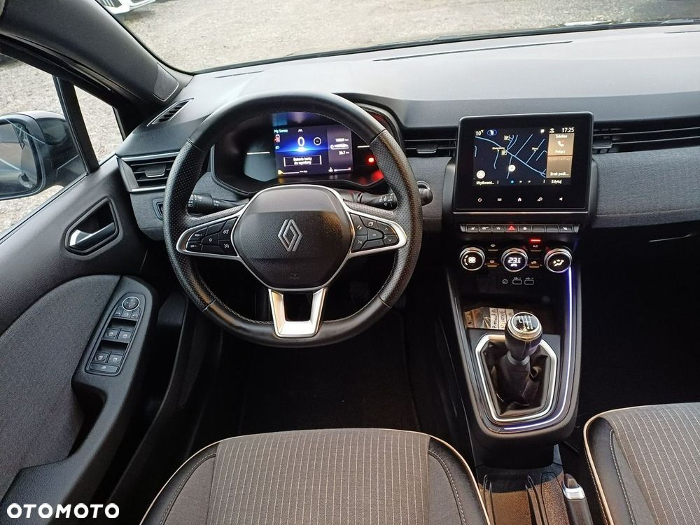 Renault Clio TCe 100 INTENS - 26