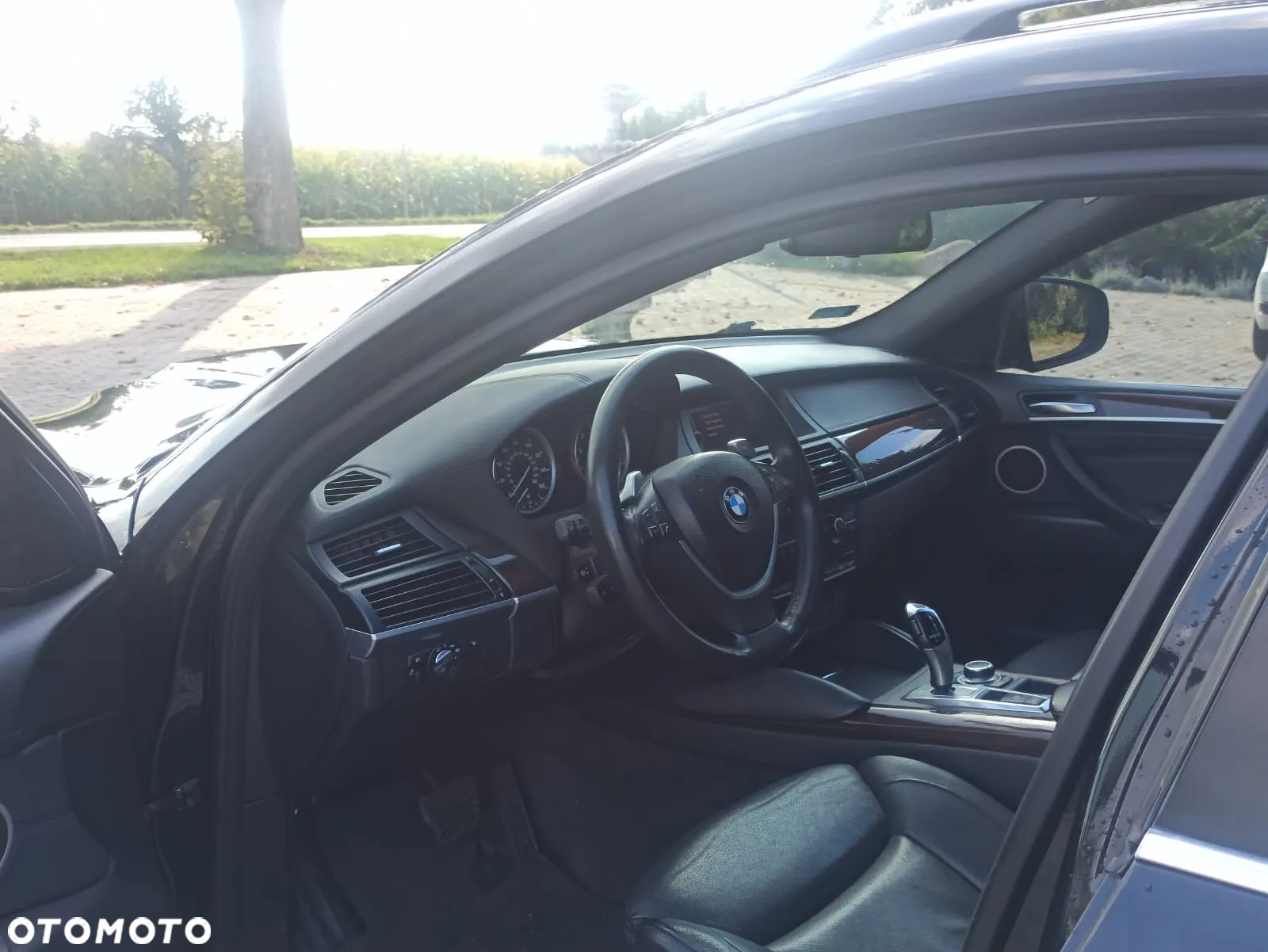 BMW X6 - 10