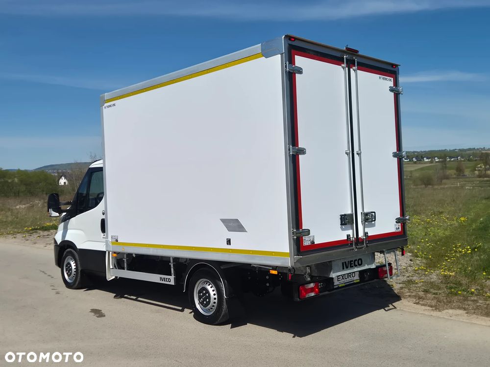 Iveco DAILY 35S15 CHŁODNIA MROŹNIA THERMO KING V-200 MAX FUNKCJA GRZANIA ZASILANIE ZEWNĘTRZNE 230V 2018R - 7