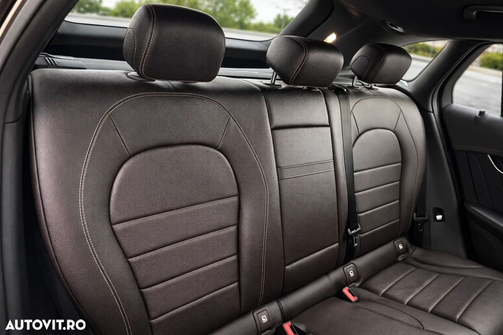 Mercedes-Benz GLC - 16