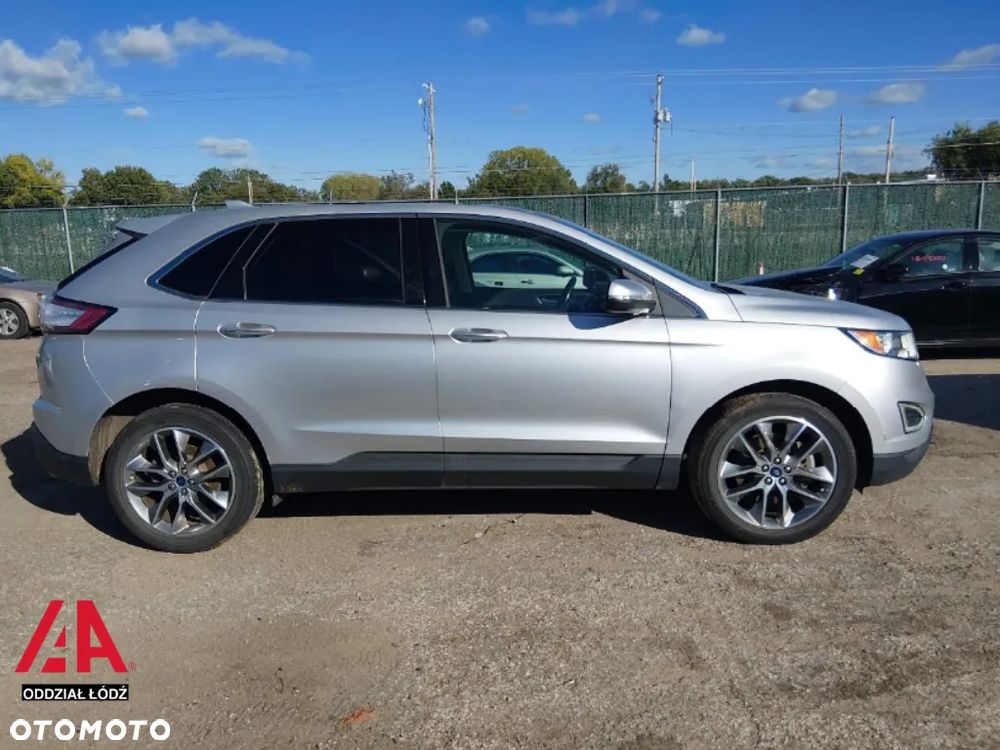 Ford Edge - 9