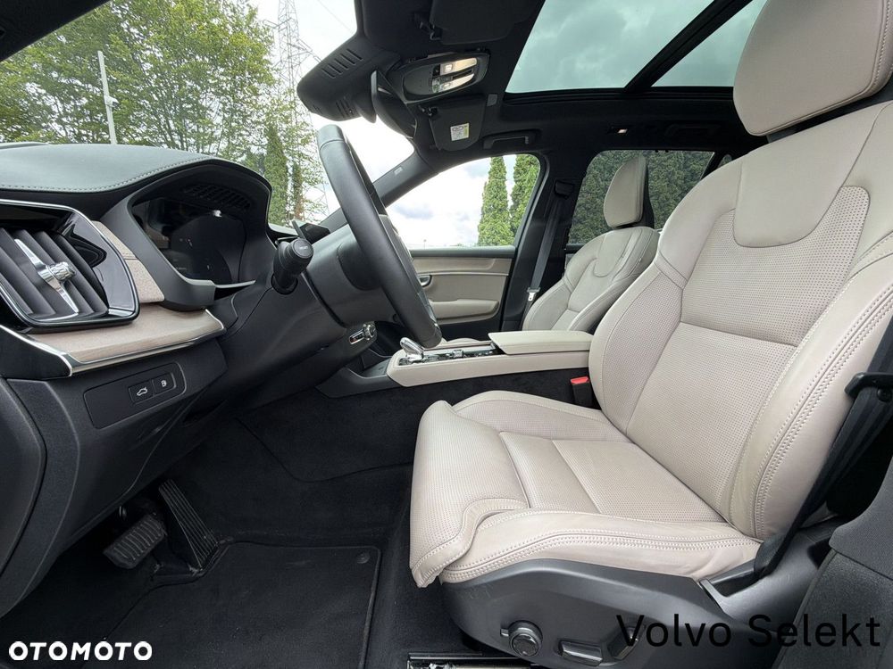 Volvo XC 90 - 11