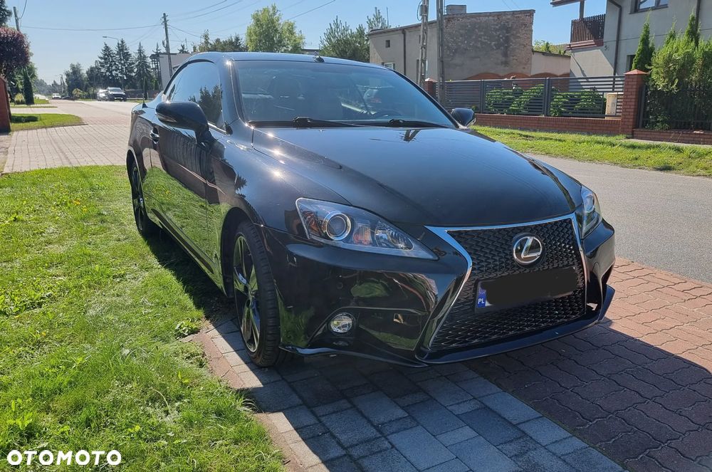 Lexus IS 250C Sport - 12