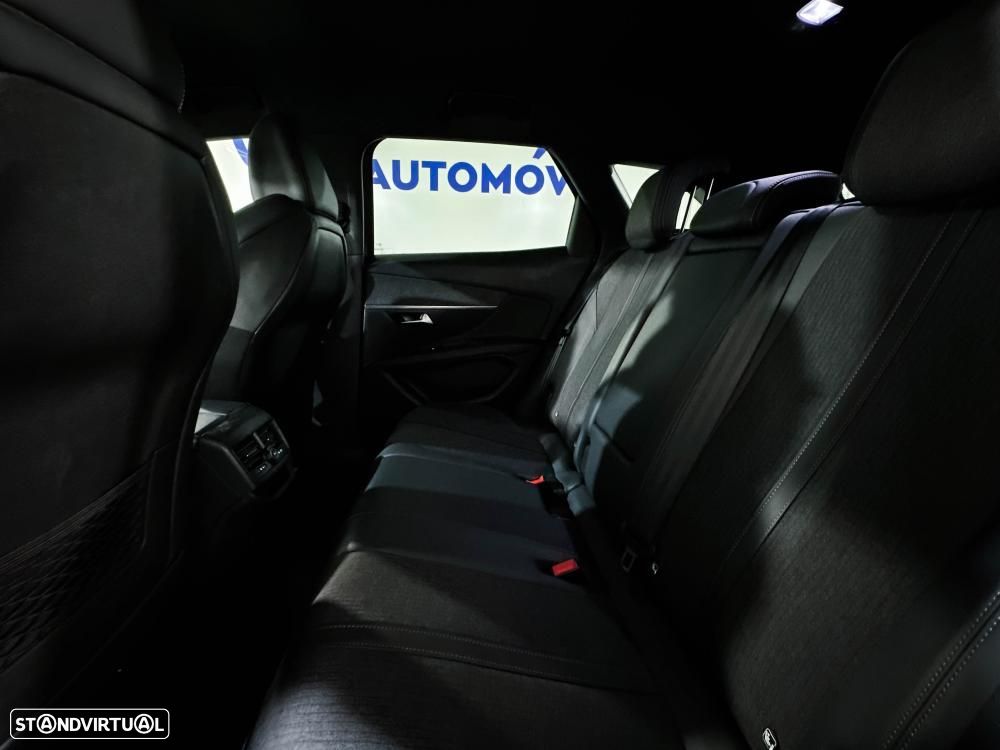 Peugeot 3008 1.6 PureTech GT EAT8 - 10