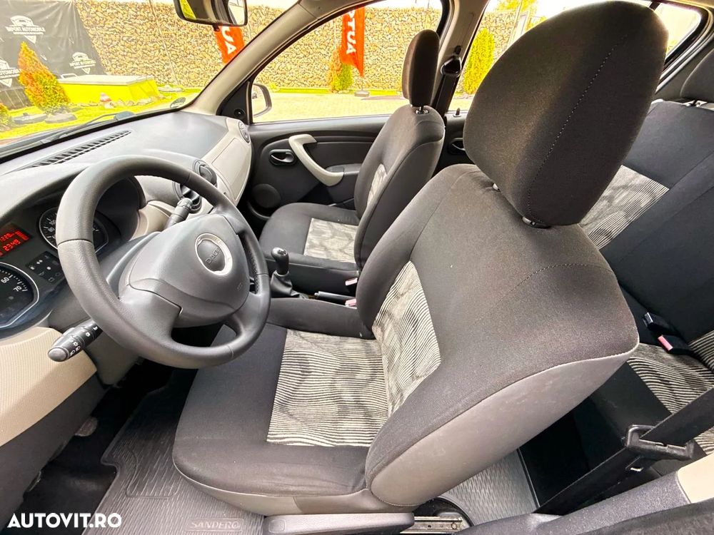 Dacia Sandero 1.2 16V 75 Live - 18