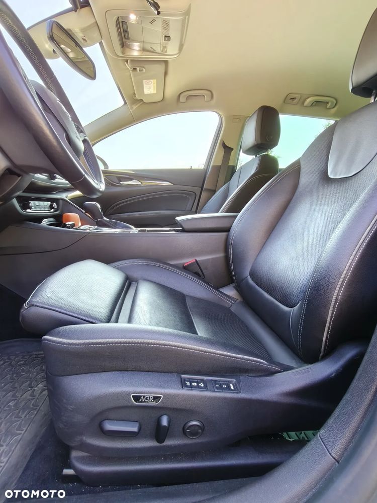 Opel Insignia - 27