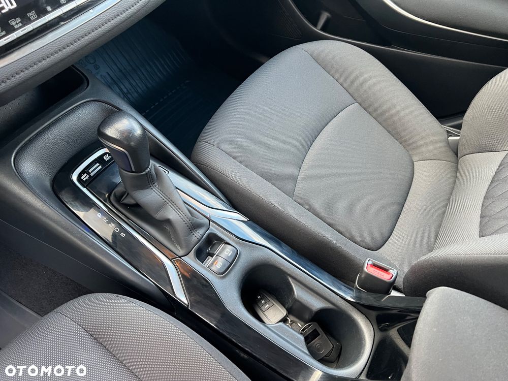 Toyota Corolla 1.8 Hybrid GPF Comfort - 18