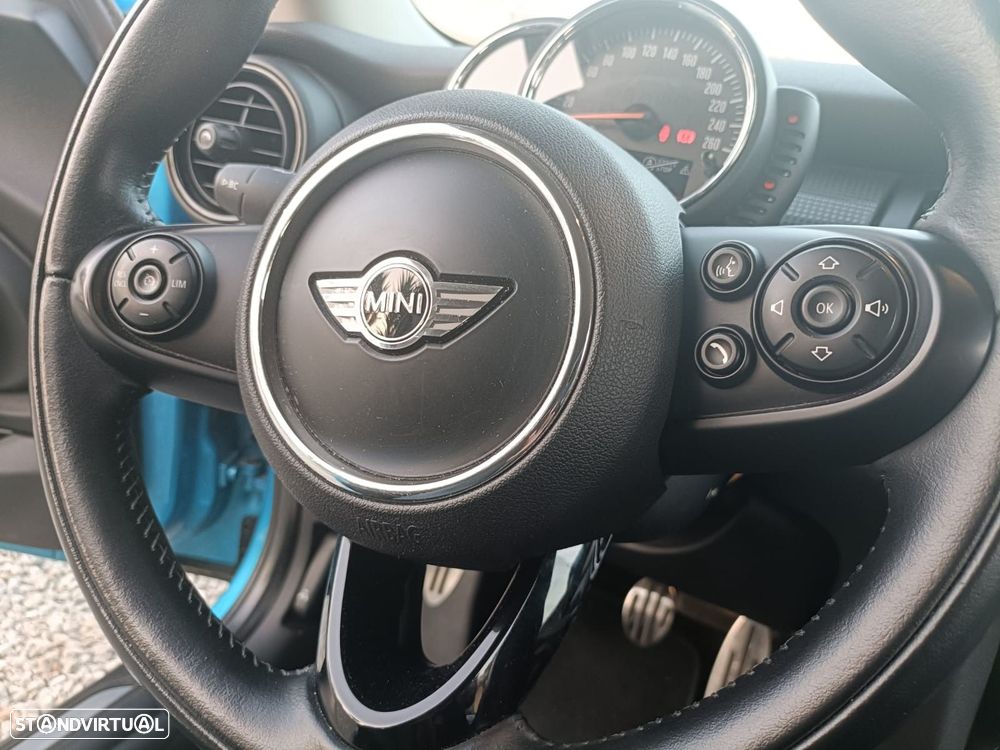 MINI 3 Portas One Metropolitan - 9