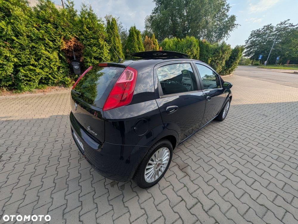 Fiat Grande Punto - 4